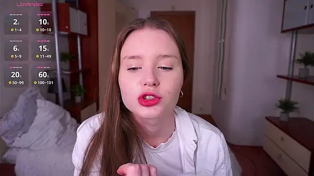 Snapshot of SunRinglein chatting on 02/01/26, 06:17 SunRinglein online show from 02/01/26, 06:17