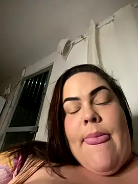 Fernandinhacarioca021rj online show from 12/21/25, 04:14