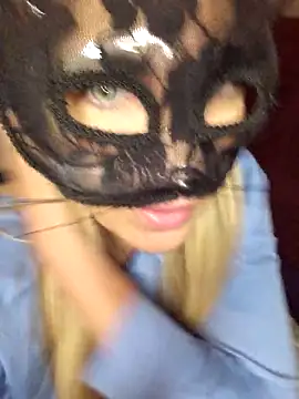 Snapshot of Libertine6259 chatting on 03/31/26, 10:17 Libertine6259 online show from 03/31/26, 10:17