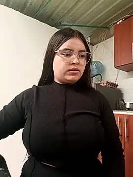 Snapshot of sofia_athome chatting on 11/10/25, 09:20 sofia athome online show from 11/10/25, 09:20