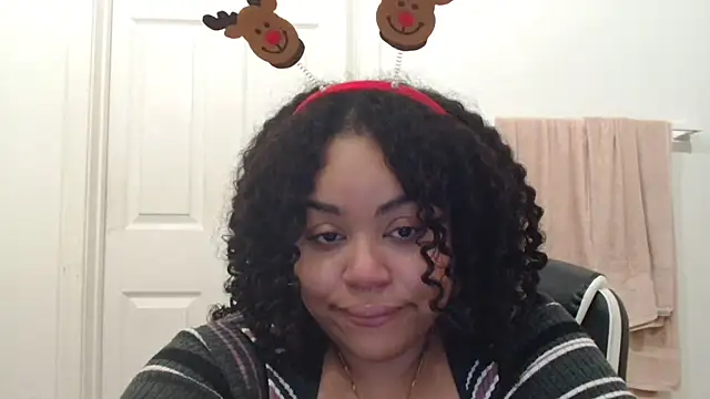 KalaniRose online show from 11/27/25, 06:36