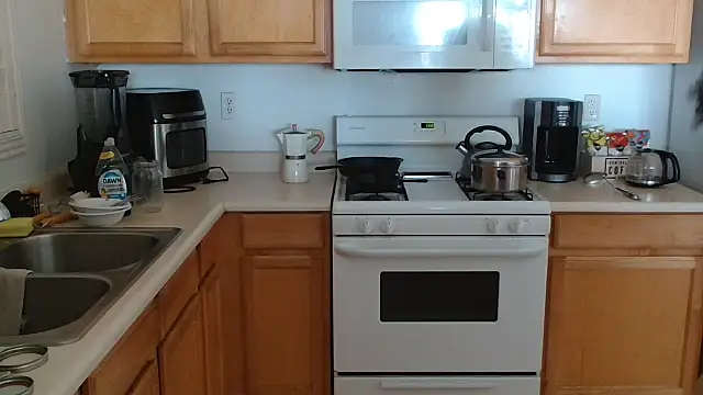 KalaniRose online show from 11/05/25, 09:40