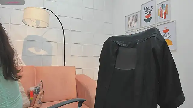 Sasha Grace online show from 04/22/26, 01:18