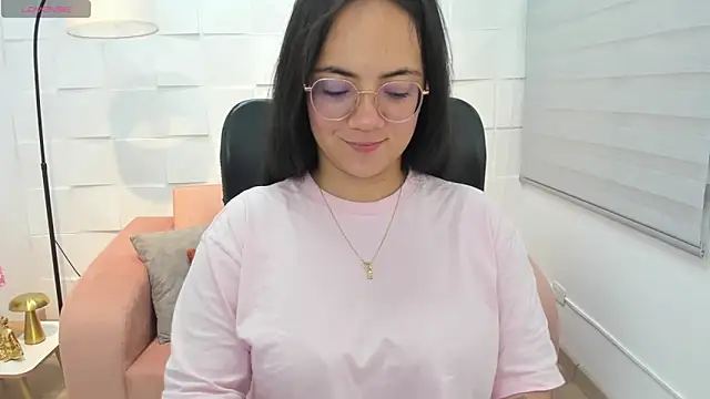 Sasha Grace online show from 05/18/26, 01:05
