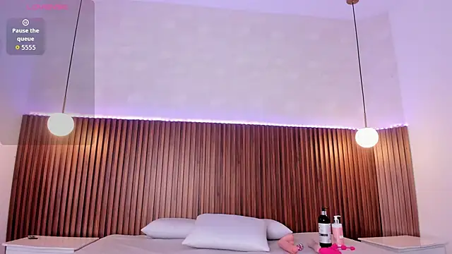 Foxy Kylie online show from 02/26/26, 07:47