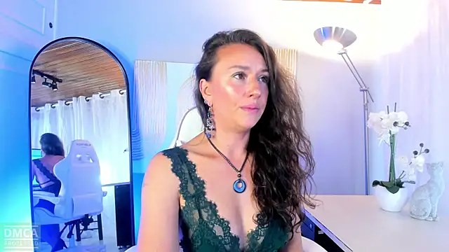 indigo wild  online show from 01/05/26, 10:24