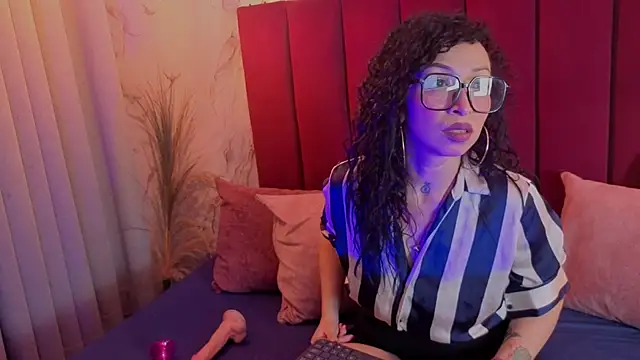 CHIARAJJONES online show from 05/08/26, 12:31