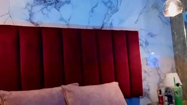 CHIARAJJONES online show from 04/09/26, 12:33