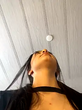   Lorelain   online show from 10/29/25, 07:57