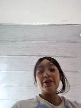   Lorelain   online show from 10/25/25, 04:29