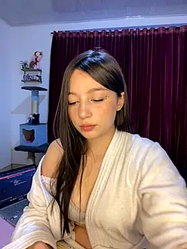   Lorelain   online show from 10/14/25, 10:42