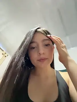   Lorelain   online show from 11/14/25, 10:13