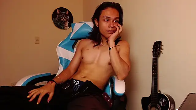 tom 1945 online show from 10/11/25, 04:02