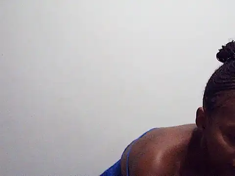 Snapshot of STOCKS24 chatting on 11/02/25, 06:57 STOCKS24 online show from 11/02/25, 06:57