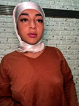 Snapshot of CelestSkyy chatting on 10/29/25, 01:37 CelestSkyy online show from 10/29/25, 01:37