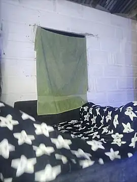 Snapshot of BenedettoMr69 chatting on 04/09/26, 03:08 BenedettoMr69 online show from 04/09/26, 03:08