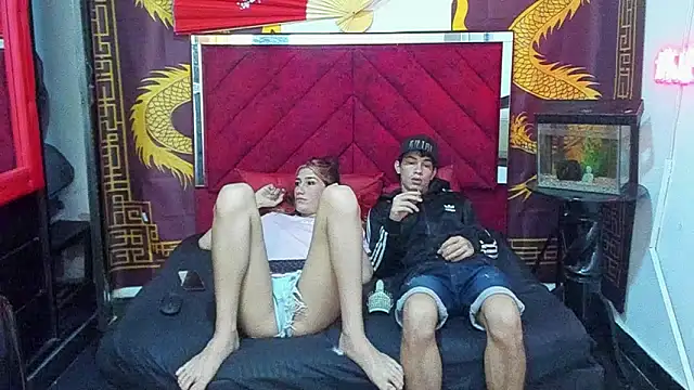 Pride couple online show from 12/14/25, 11:21