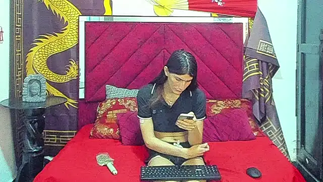 Snapshot of Pride_couple chatting on 01/06/26, 11:31 Pride couple online show from 01/06/26, 11:31