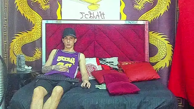 Snapshot of Pride_couple chatting on 02/03/26, 02:53 Pride couple online show from 02/03/26, 02:53