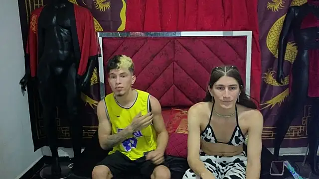 Pride couple online show from 10/08/25, 11:38