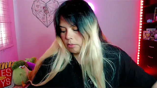 EllieMoonX online show from 03/12/26, 10:14