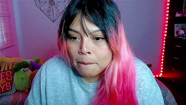 EllieMoonX online show from 01/15/26, 10:35