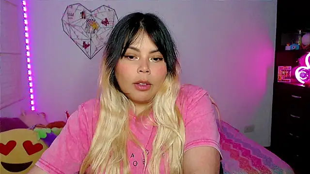 EllieMoonX online show from 04/14/26, 11:10