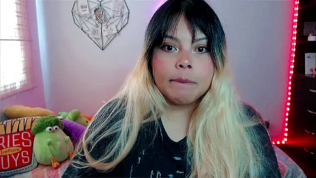 EllieMoonX online show from 03/07/26, 07:30