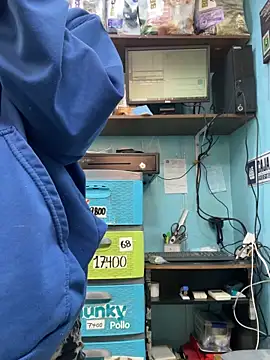 Lucy 699 online show from 11/23/25, 07:02