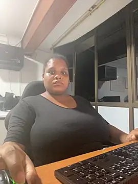 gabrielabrunette69 online show from 12/04/25, 01:26