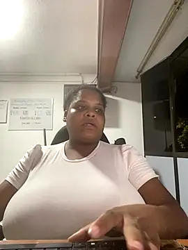 gabrielabrunette69 online show from 12/14/25, 11:43