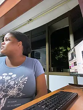 gabrielabrunette69 online show from 01/13/26, 11:52