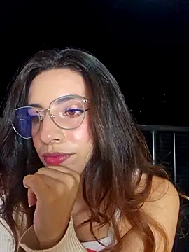 Meganthomson online show from 02/10/26, 02:54