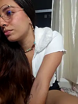 Meganthomson online show from 04/14/26, 12:15