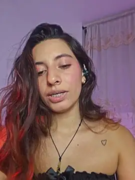 Meganthomson online show from 07/12/26, 02:12