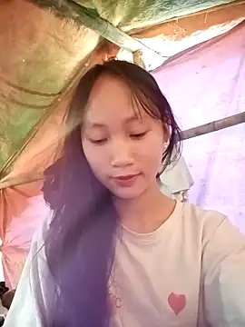 minachao- online show from 11/26/25, 02:33