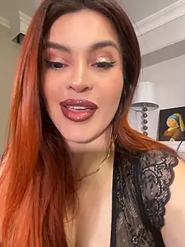 Snapshot of AbrilColls_ chatting on 06/19/26, 01:11 AbrilColls online show from 06/19/26, 01:11