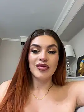 Snapshot of AbrilColls_ chatting on 06/10/26, 12:45 AbrilColls online show from 06/10/26, 12:45