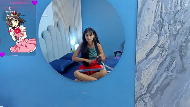 Snapshot of luly_dreams chatting on 03/26/26, 11:41 luly dreams online show from 03/26/26, 11:41