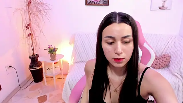 EmmaMyers1 online show from 05/07/26, 08:45