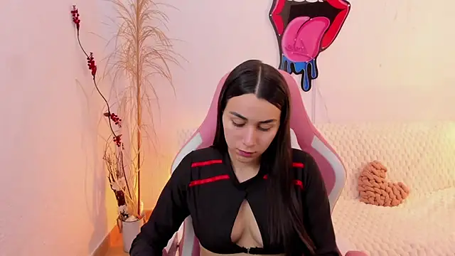 EmmaMyers1 online show from 11/14/25, 01:42