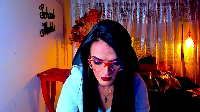 ZAMMIRA online show from 10/14/25, 04:35