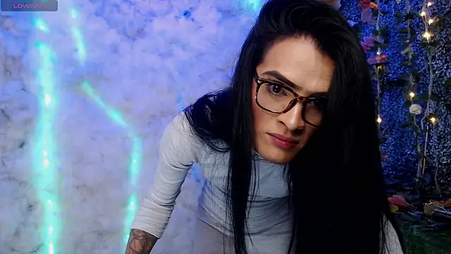 ZAMMIRA online show from 04/16/26, 06:08