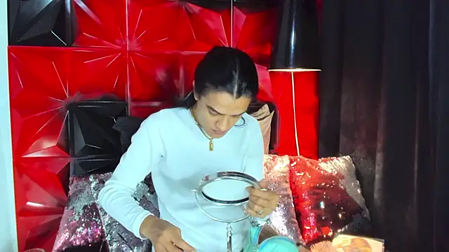 Snapshot of ZAMMIRA chatting on 02/15/26, 06:25 ZAMMIRA online show from 02/15/26, 06:25