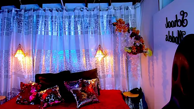 ZAMMIRA online show from 10/27/25, 05:52