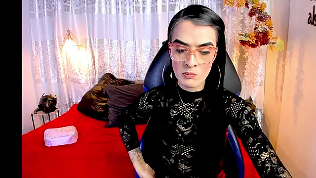 ZAMMIRA online show from 10/24/25, 05:39