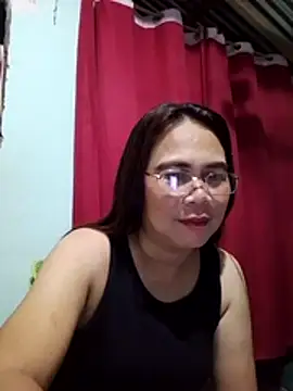 Snapshot of erma_joy chatting on 06/23/26, 07:23 erma joy online show from 06/23/26, 07:23