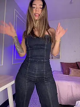 HoneyMollyX online show from 11/27/25, 01:00