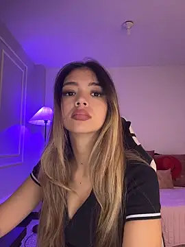 HoneyMollyX online show from 02/10/26, 01:10