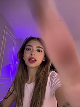 HoneyMollyX online show from 01/18/26, 01:03